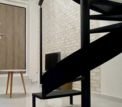 Διαχωρισμός καταστήματος και μετατροπή σε κατοικίες