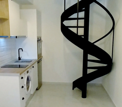 Διαχωρισμός καταστήματος και μετατροπή σε κατοικίες