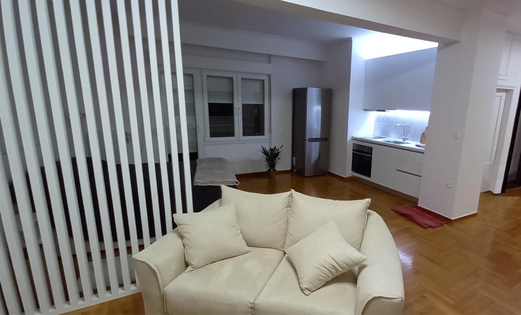 Μερική ανακαίνιση στούντιο